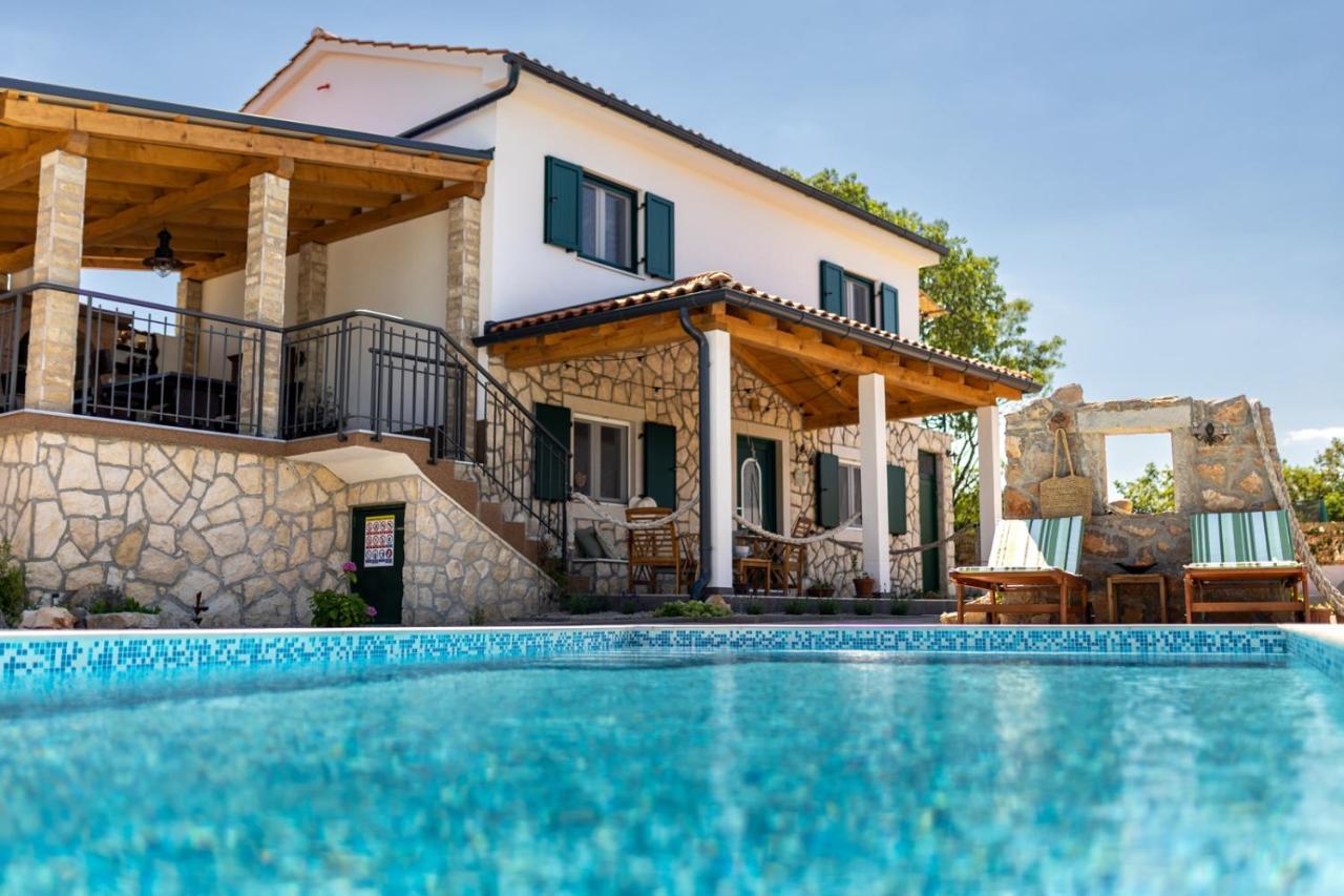 Villa Adastra Malinska Ngoại thất bức ảnh