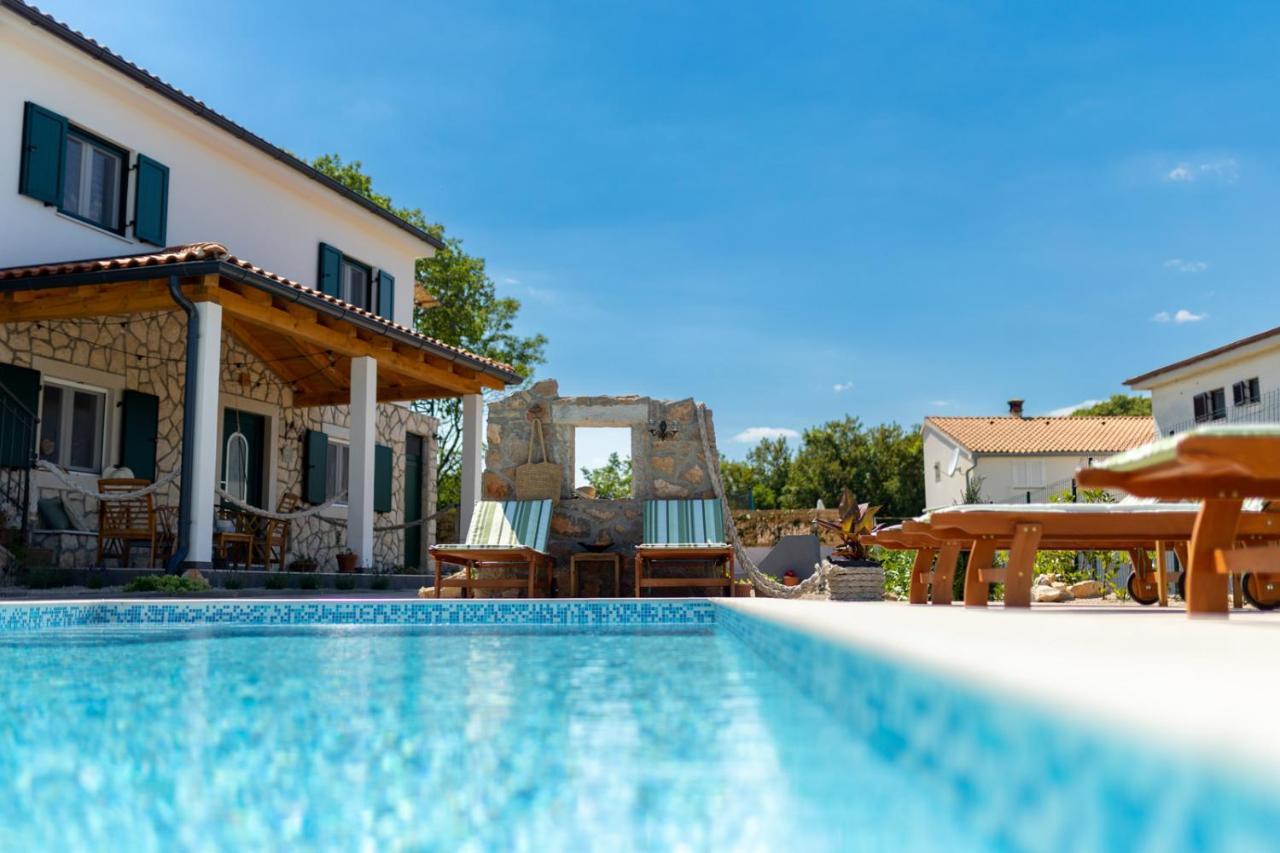 Villa Adastra Malinska Ngoại thất bức ảnh