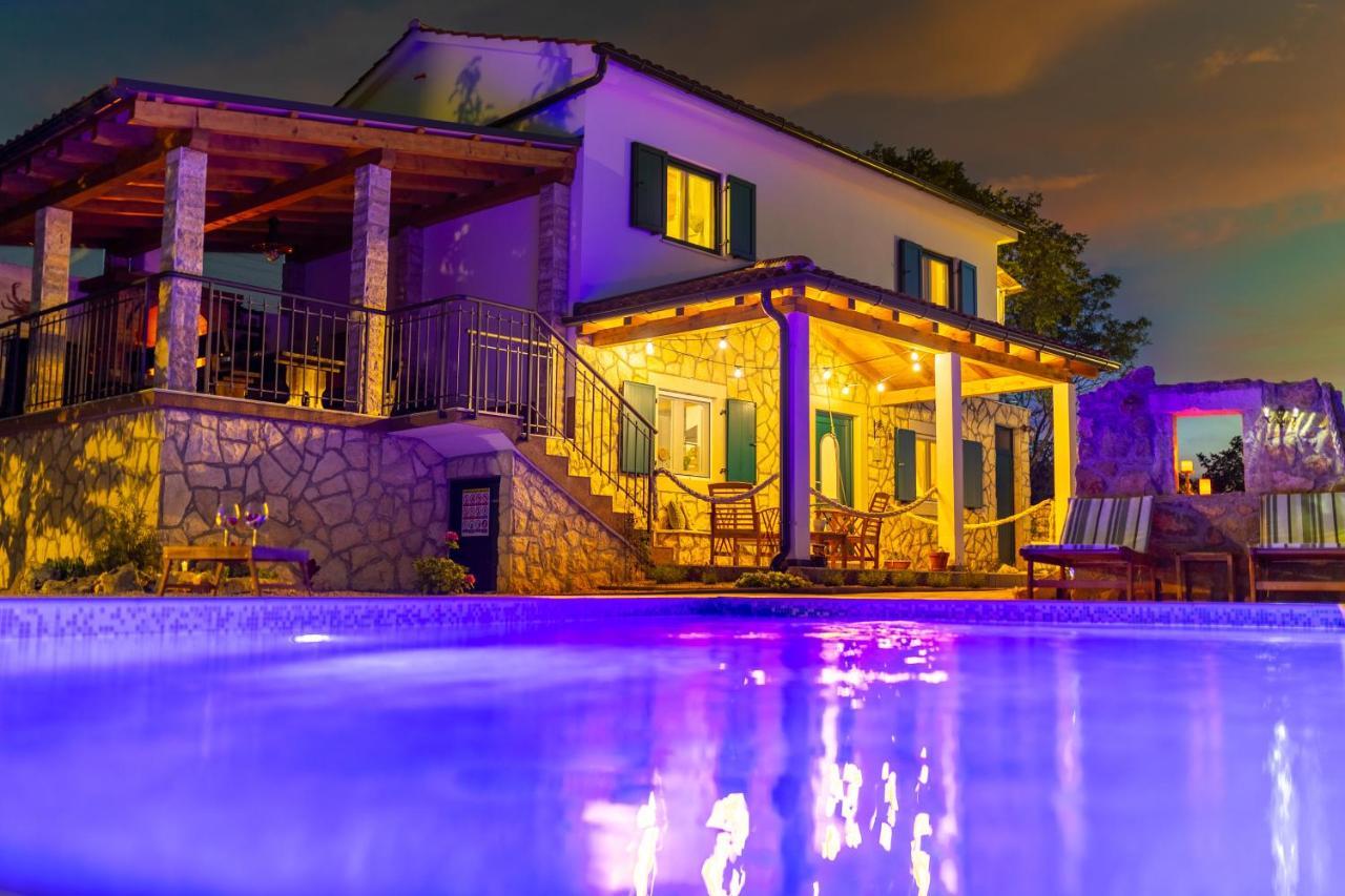Villa Adastra Malinska Ngoại thất bức ảnh